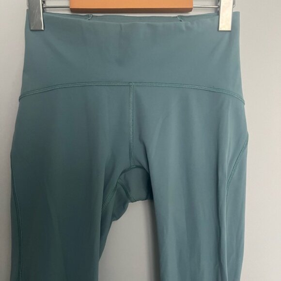 Lululemon Train Times Pant 25” Frosted Pine Size 6 - Picture 2 of 6
